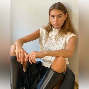 Wilfred - ALPS SWEATER VEST